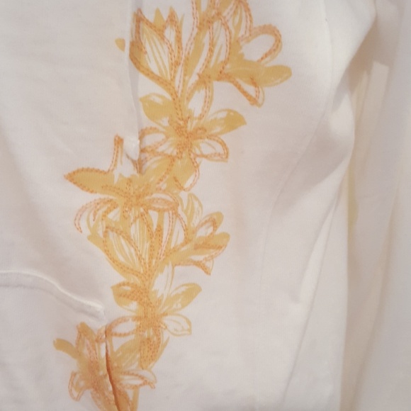 Sweatshirt - Picture 2 of 3